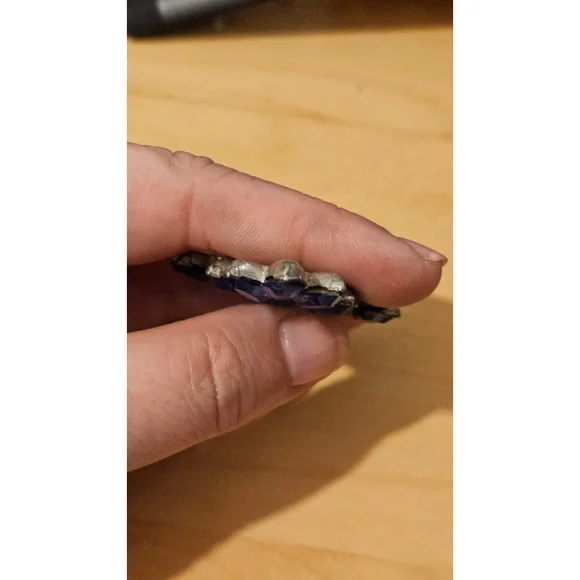 Vintage unsigned royal blue navette brooch - Picture 5 of 9